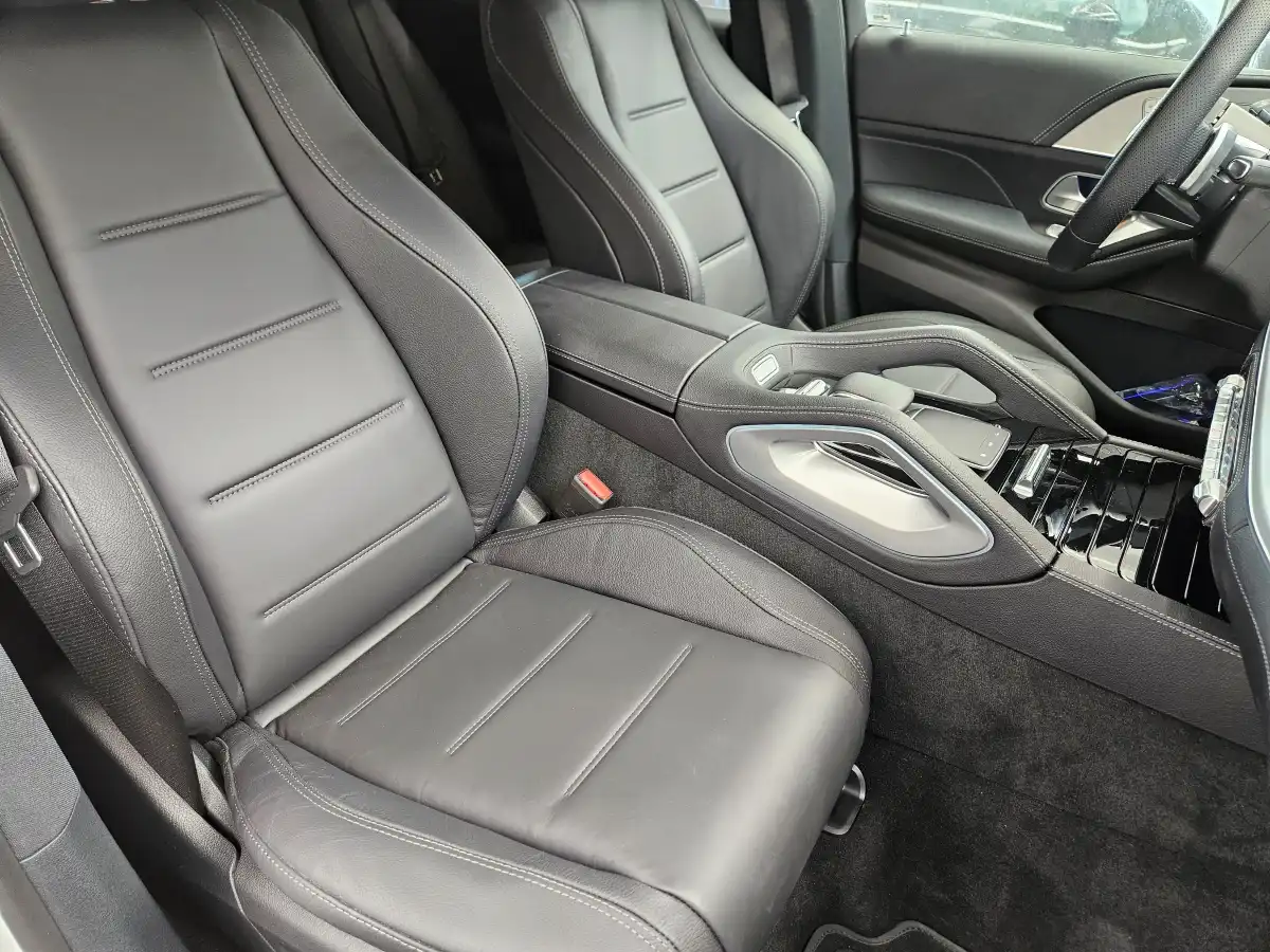 Mercedes-Benz GLE 300d AMG
